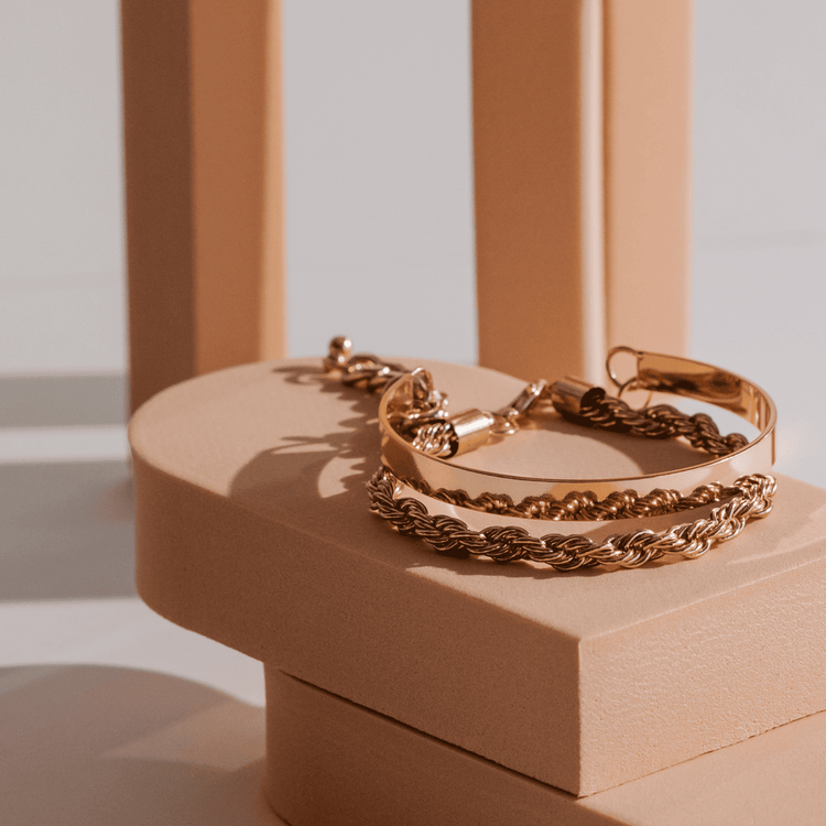 Bracciali