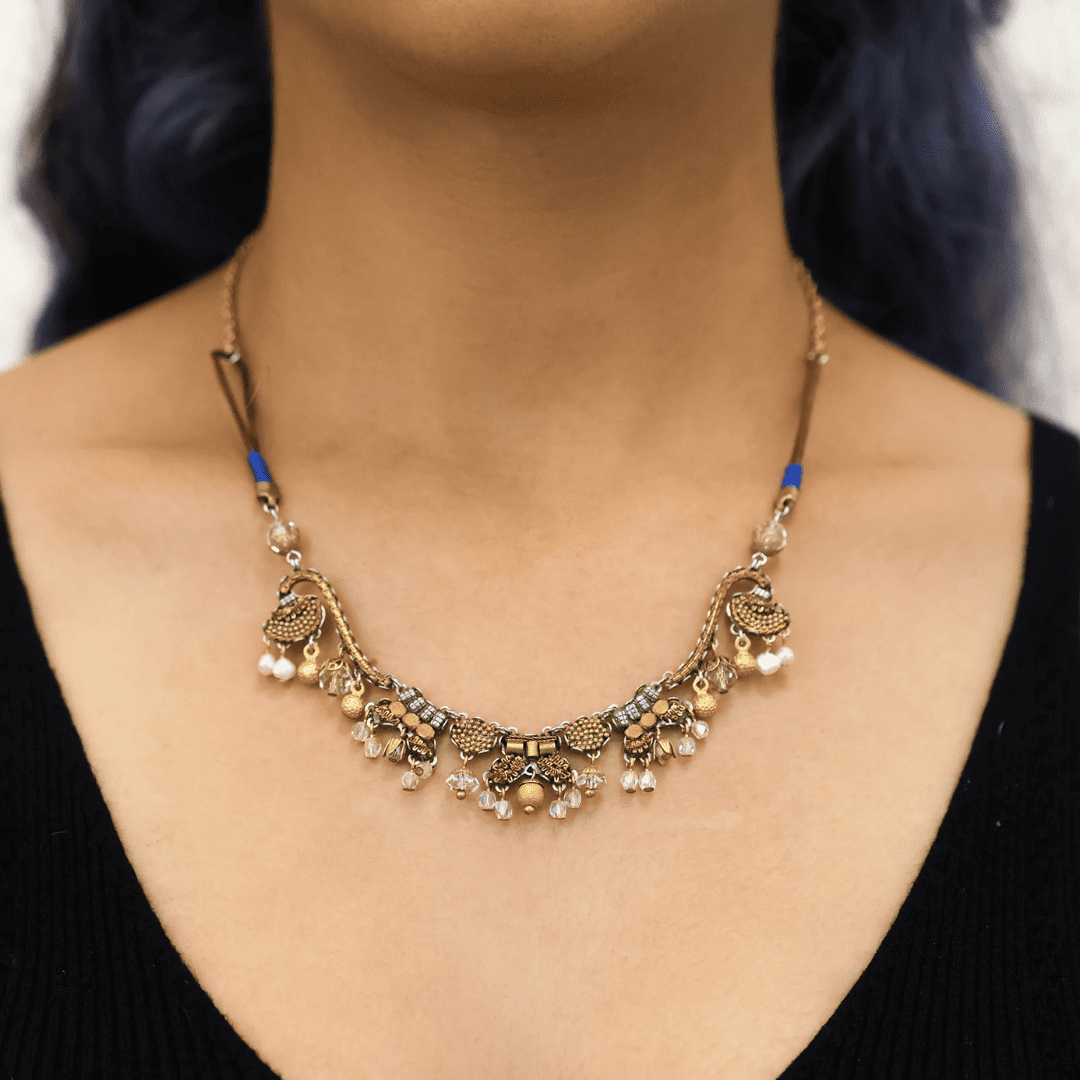 Collana Thea